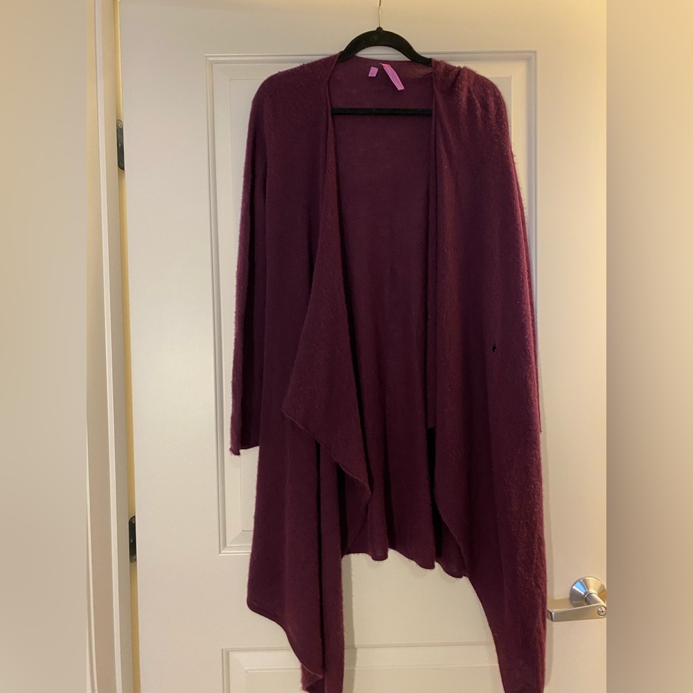 Christiane Celle Calypso cashmere burgundy maroon cardigan size S, lightly worn